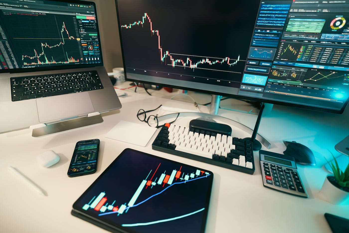 Financial trading desk